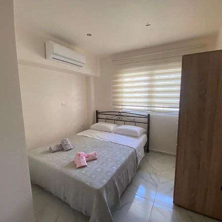 Villa Cemil Alexandroupolis Buitenkant foto