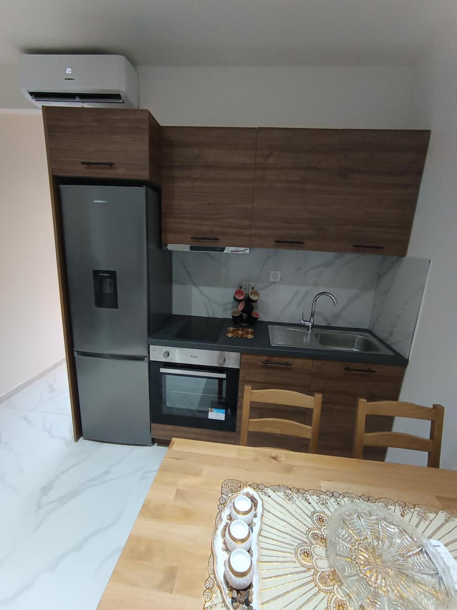 Villa Cemil Alexandroupolis Buitenkant foto